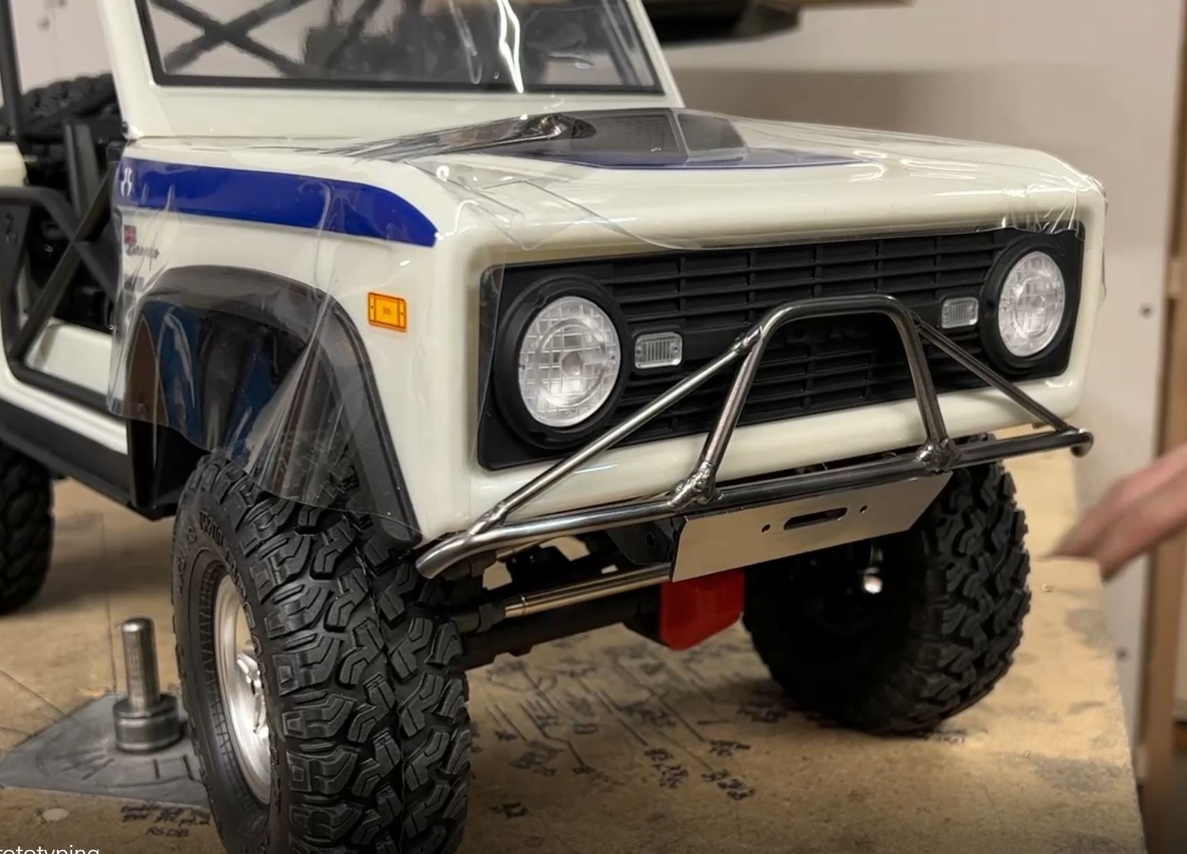 Prerunner Series Front Bumper for Traxxas TRX4 Chevy K10 Truck – ScalerFab